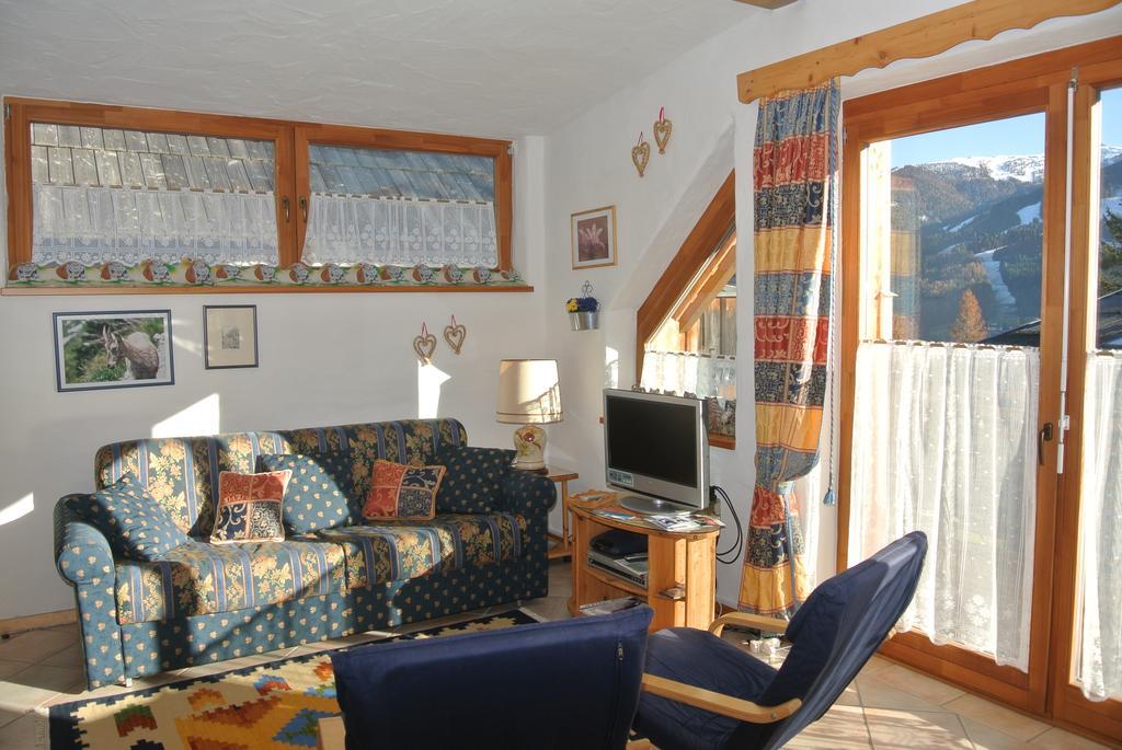 Appartement Luisa バド クラインキルヒハイム 部屋 写真